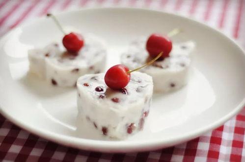 小豆泥吃瓜图片,夏日清凉一“瓜”