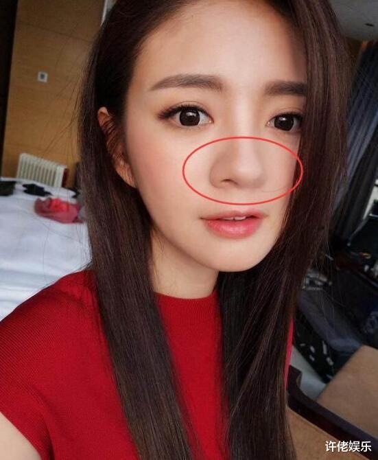 女明星鼻孔有鼻屎,揭秘女明星鼻孔藏鼻屎的尴尬瞬间