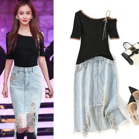 女装明星同款,揭秘女装明星同款潮流趋势