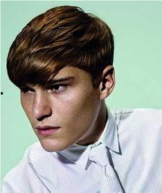 男明星栗色,探寻男明星的独特风采