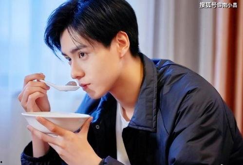 男明星南,从偶像到实力派，男明星的蜕变之路